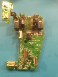 Main PCB, full of cat hair