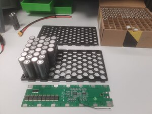 Half of the cells being assembeld in their carrier